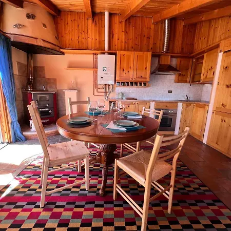 Casa Elenina Lägenhet